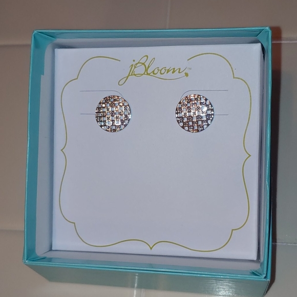 Silver circle earrings - Picture 1 of 3